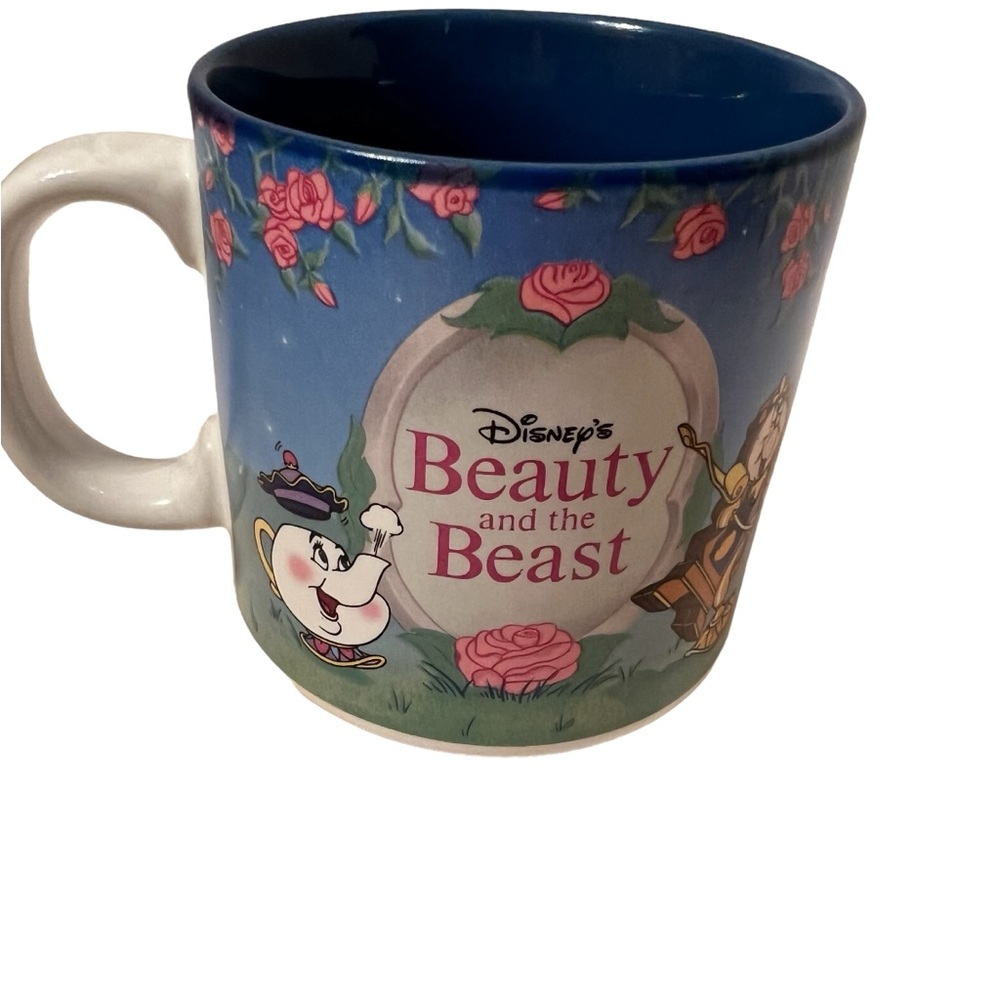Disney’s Beauty and The Beast Mug 1992 Retired Cup 12 0z.
